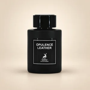 نمای تکمیلی عطر الحمبرا اپیولنس لدر با زمینه کرم