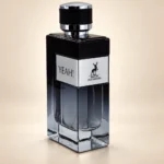 نمای بطری عطر الحمبرا یاه با زمینه کرم
