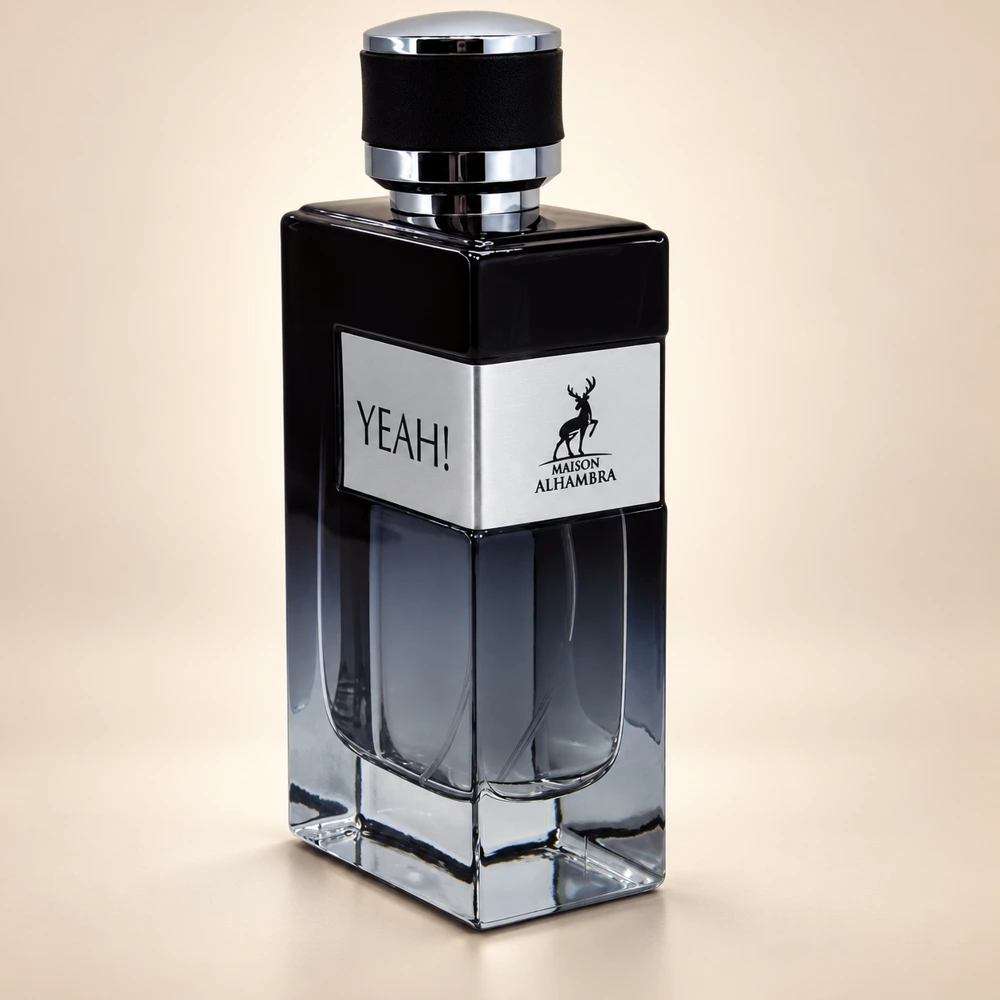 نمای بطری عطر الحمبرا یاه با زمینه کرم