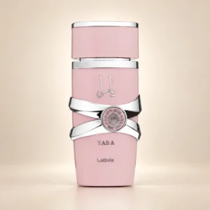 نمای بطری عطر لطافه یارا صورتی با زمینه کرم